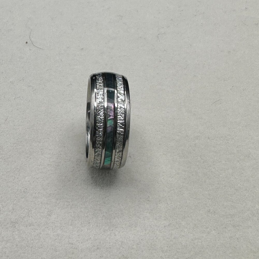 Color Changing Stainless Steel Unisex Ring Wedding Band - Picture 14 of 15